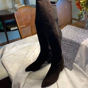 Never been worn ! Stuart Weitzman knee high boots never looked better .